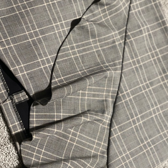 H&M Plaid Mini Skirt - Picture 4 of 5